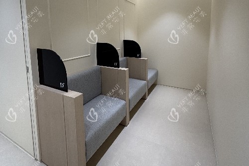 韓國doctors皮膚科東大門店休息區(qū)