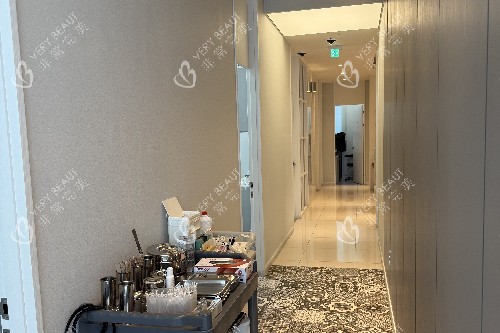 韓國(guó)鹿美人整形走廊