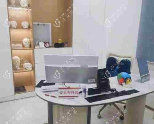 重庆华美整形医院4 重庆华美整形医院4