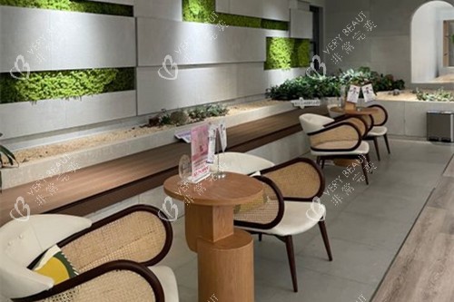 成都新丽美整形内部休息等候区环境 成都新丽美整形内部休息等候区环境