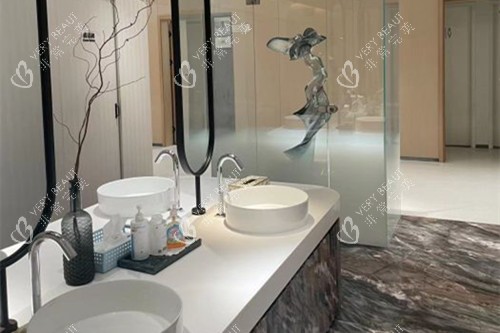 成都新丽美整形洗漱区环境示意图 成都新丽美整形洗漱区环境示意图