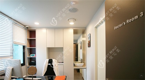韩国bls皮肤科总院面诊室 韩国bls皮肤科总院面诊室