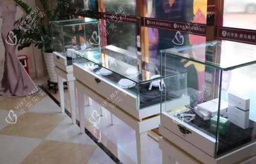 江门华美整形隆胸假体展示