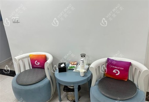 泰安韩美整形等候区环境图 泰安韩美整形等候区环境图