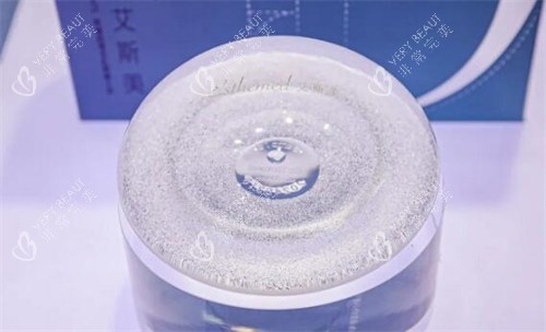 艾斯美隆胸假体照片