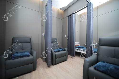 韩国MUST整形外科等候区