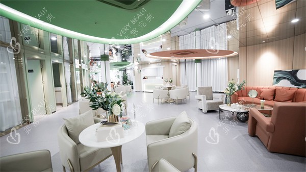 南宁柏瑧整形大厅环境 南宁柏瑧整形大厅环境