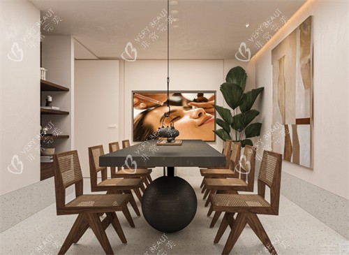 哈尔滨芮妮医疗美容休息室 哈尔滨芮妮医疗美容休息室