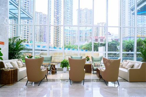 重庆星荣整形医院大厅休息区