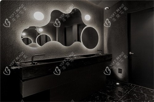 韩国本杰明皮肤科洗手间 韩国本杰明皮肤科洗手间