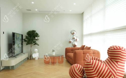 长沙爱思特整形休息室示意图