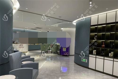 重庆铜雀台整形医院大厅环境