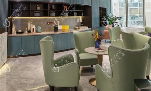 重庆铜雀台休息区