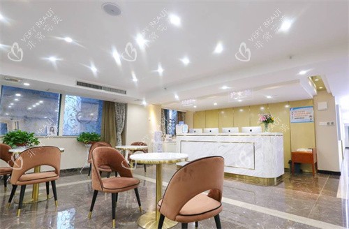 武汉美基元医疗美容医院前台环境 武汉美基元医疗美容医院前台环境