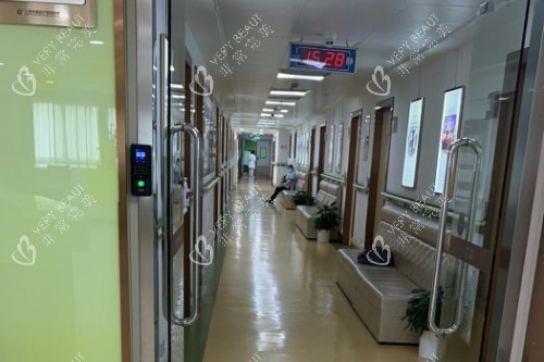 上海华美整形走廊