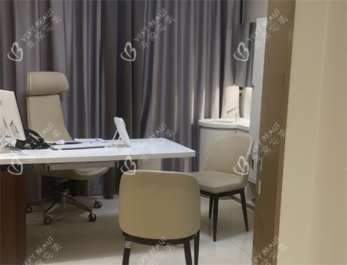 重庆星荣整形面诊间照片 重庆星荣整形面诊间照片