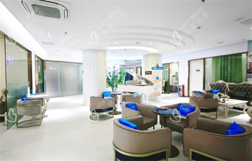 广州壹加壹整形二楼轻医美大堂