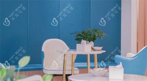 成都恒博天姿整形休息区环境一览图