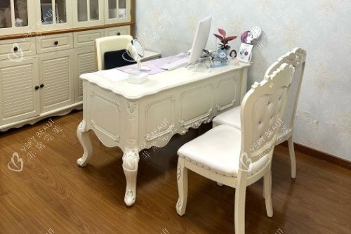 北京煤医整形面诊室