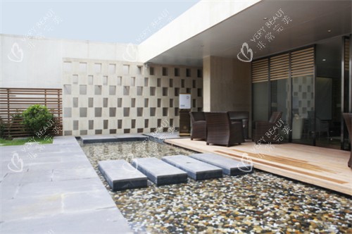 成都华美紫馨门外环境一览图