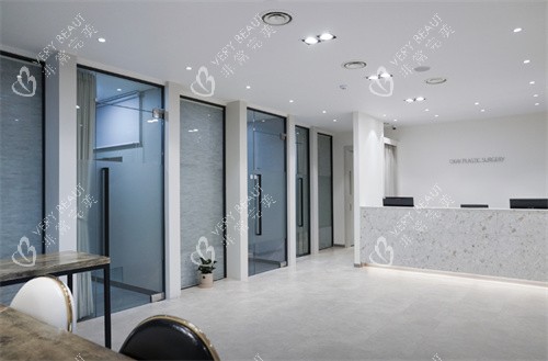 清潭OK整形外科&皮肤科的大厅