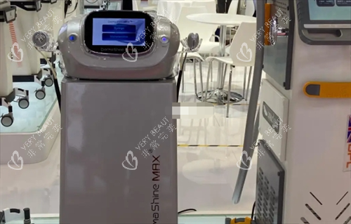 德玛莎四代水光仪器外观 德玛莎四代水光仪器外观