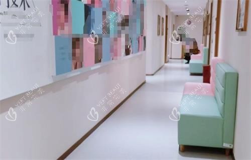 长春奥拉克美容等候区