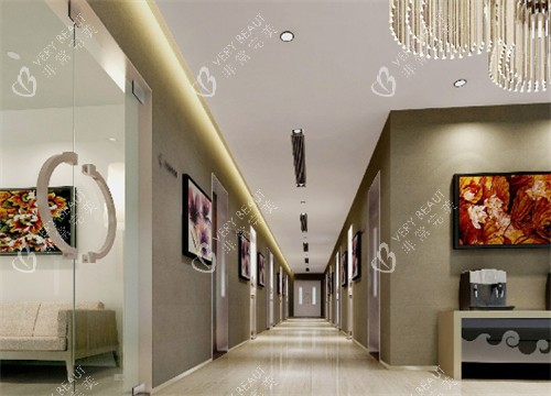 长春铭医整形走廊环境图