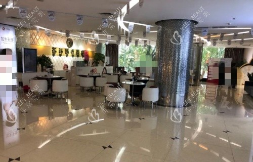 福州名韩整形大厅环境示意图