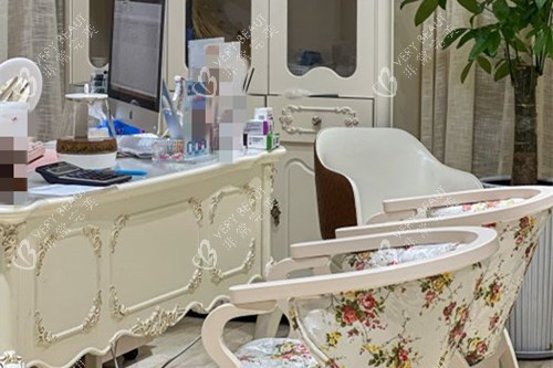 大连爱德丽格整形面诊室环境