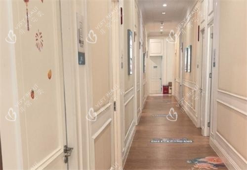 重庆万州华美紫馨整形走廊图