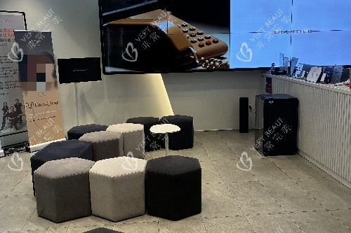 韩国奥嘉娜皮肤科等候区