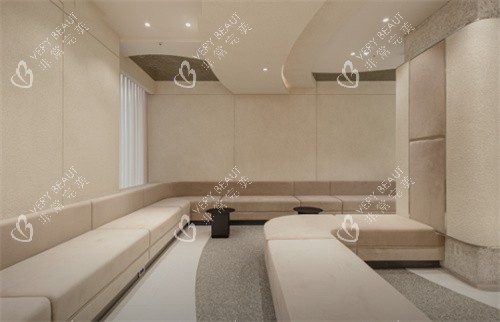 釜山弗洛丽雅皮肤科等待区