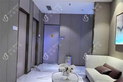 成都米兰柏羽整形休息区