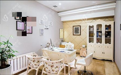 大连爱德丽格整形面诊室