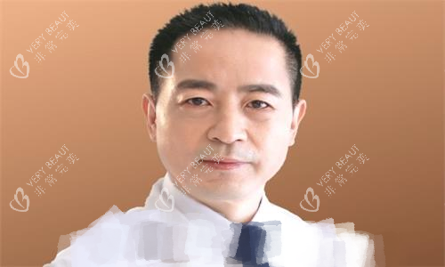 西安双眼皮医生王俊河医生