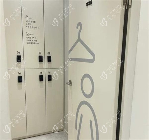 釜山弗洛丽雅皮肤科室内一角