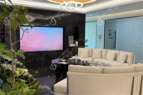 宁波颜蕾轻医美海曙院区休息区