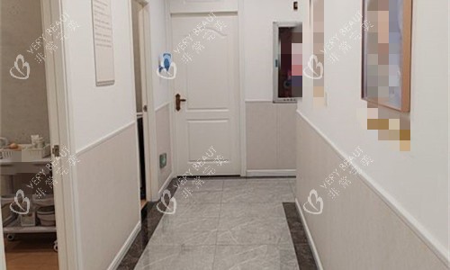 深圳福雅医疗美容走廊图