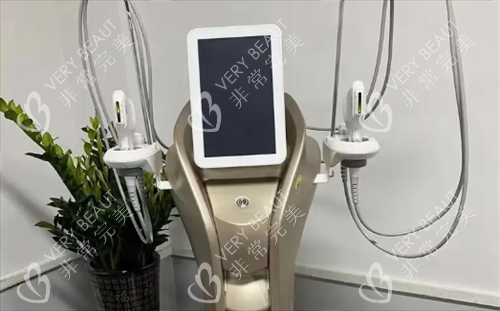 双逆博士仪器上部展示