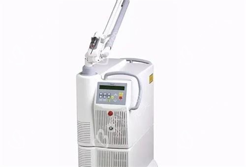 歐洲之星Fotona4D