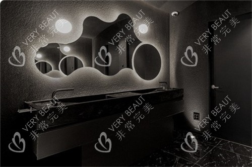 韓國(guó)本杰明皮膚科洗手間