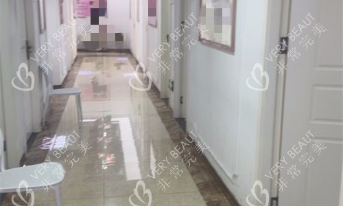 東莞壹加壹整形走廊圖