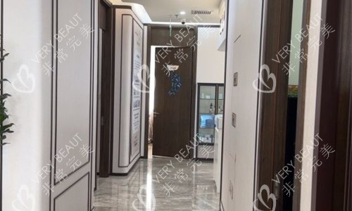北京加減美整形走廊圖展示
