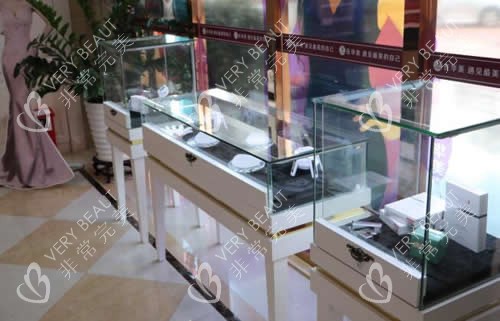 江门华美整形隆胸假体展示