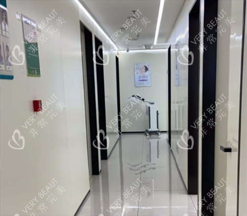 杭州伊甸媛整形过道区
