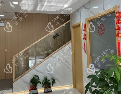 济南时光整形楼梯环境