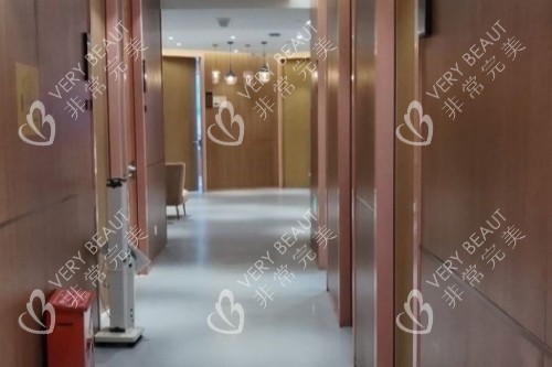 成都现代整形医院走廊