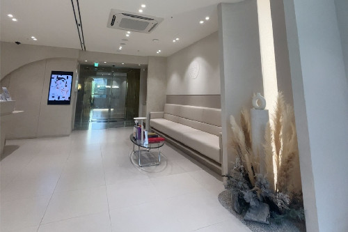 韓國BTN皮膚科大廳