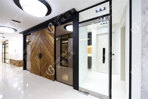 济州岛美丽皮肤科走廊